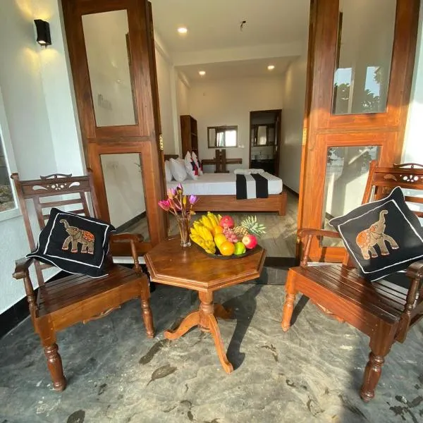 Ocean Breeze Villa，位于Devinuwara的酒店