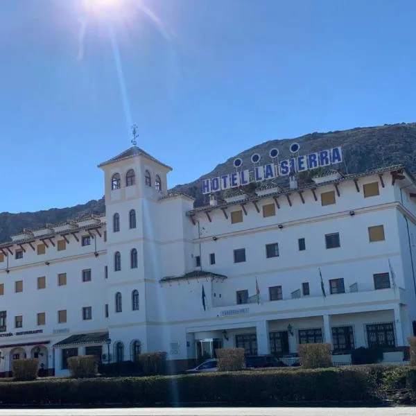 拉谢拉酒店，位于Cartaojal的酒店