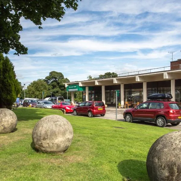 大不列颠利兹布拉福德机场酒店，位于Burley in Wharfedale的酒店