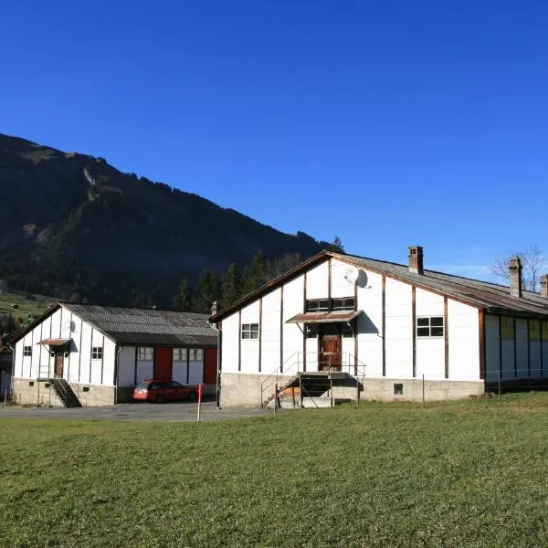 Mountain Lodge Backpackercamp，位于伦克的酒店