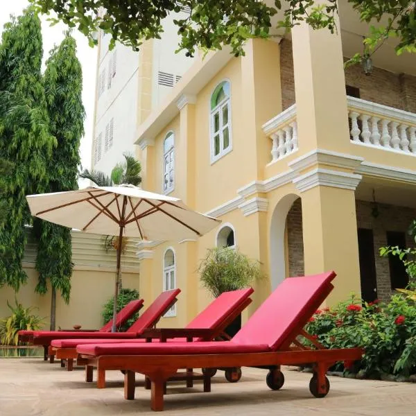 拉维拉酒店，位于Phumĭ Thmei的酒店