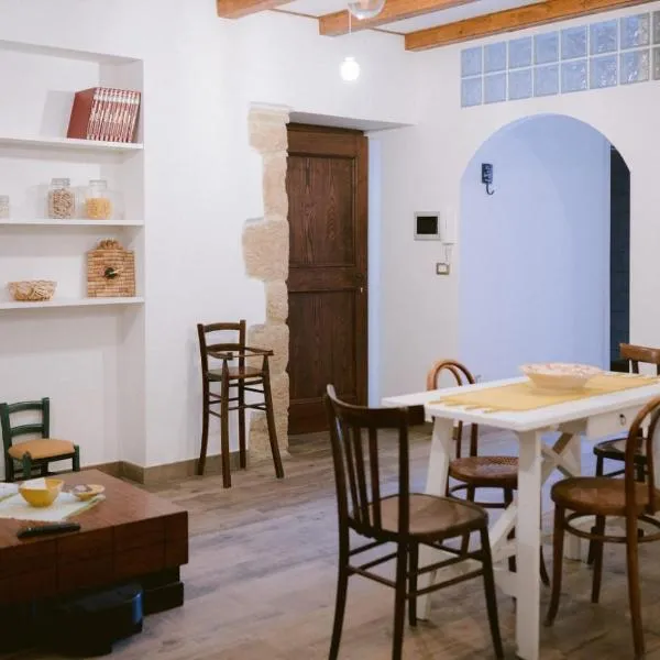 MODERN ELEGANCE SUITE B&B，位于Larino的酒店