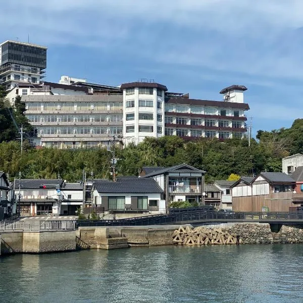 旗松亭日式旅馆,位于平戸市的酒店