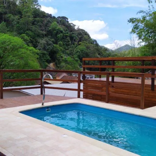 HOSTEL DU SUCA，位于彼得罗波利斯的酒店