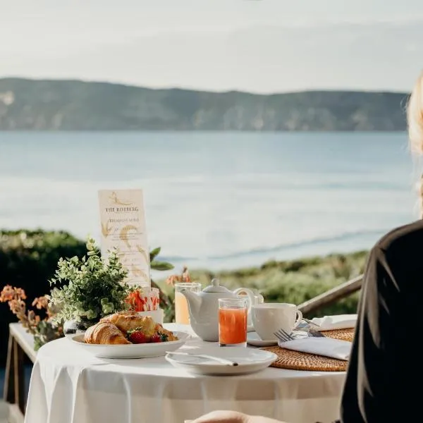 The Robberg Beach Lodge - Lion Roars Hotels & Lodges，位于普利登堡湾的酒店