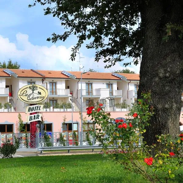 拉奎尔西亚酒店，位于Macere的酒店