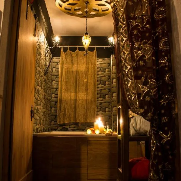 Dharma Luxury & Spa Apartment，位于塞雷的酒店