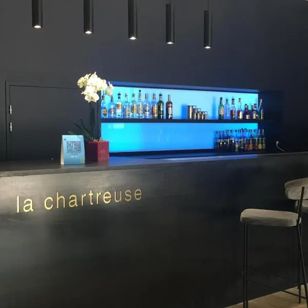 La Chartreuse Logis Hotel Restaurant，位于卡奥尔的酒店