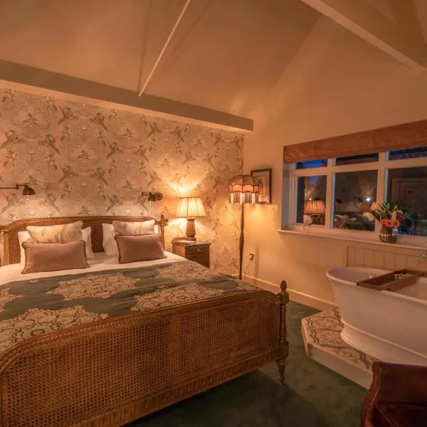 Albero Bedrooms，位于Biddenham的酒店