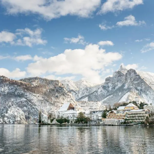 Das Traunsee - Das Hotel zum See，位于Pinsdorf的酒店