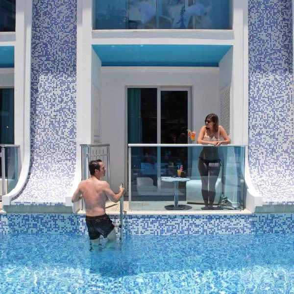 海之蓝高级Spa酒店，位于厄吕代尼兹的酒店
