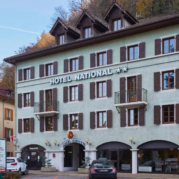 Cit'Hôtel Le National，位于Mont-Saxonnex的酒店