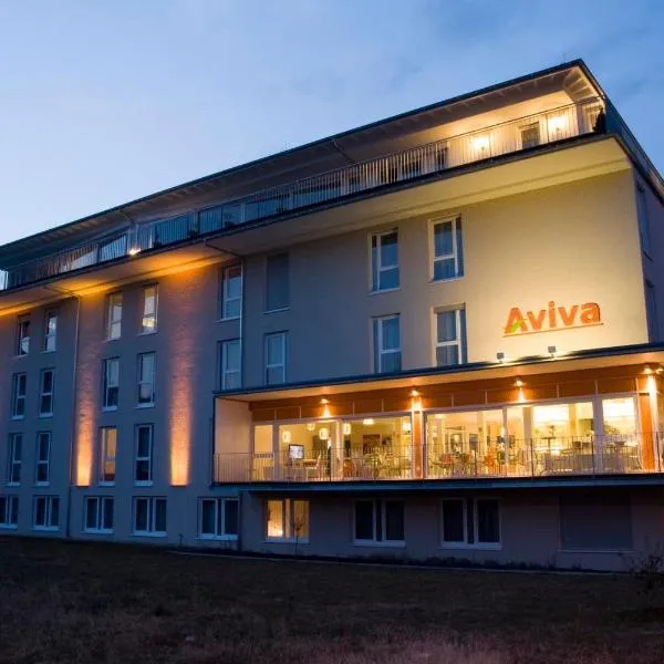 阿维瓦酒店，位于莱茵河畔韦尔特的酒店
