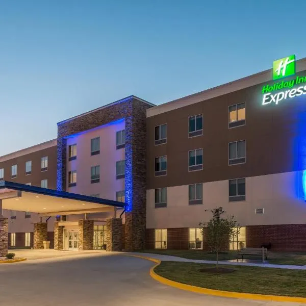 Holiday Inn Express Troy, an IHG Hotel，位于Troy Junction的酒店