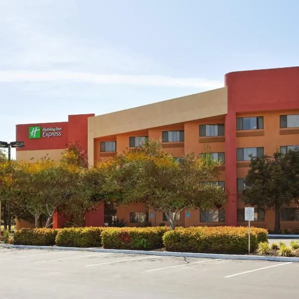 Holiday Inn Express Hotel Union City San Jose, an IHG Hotel，位于联合市的酒店