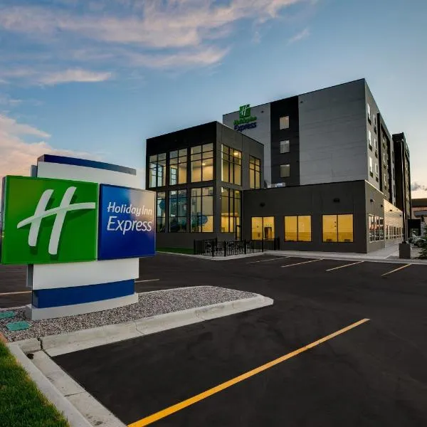 Holiday Inn Express - Lethbridge Southeast, an IHG Hotel，位于Coaldale的酒店