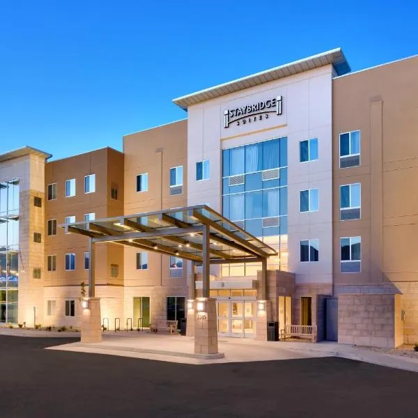 Staybridge Suites - Lehi - Traverse Ridge Center, an IHG Hotel，位于Saratoga Springs的酒店