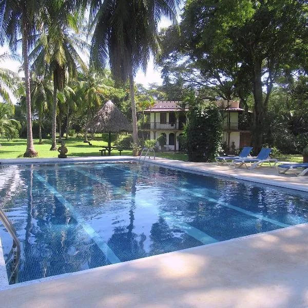 Paraiso Cocodrilo lodge - spirit of nature，位于萨玛拉的酒店