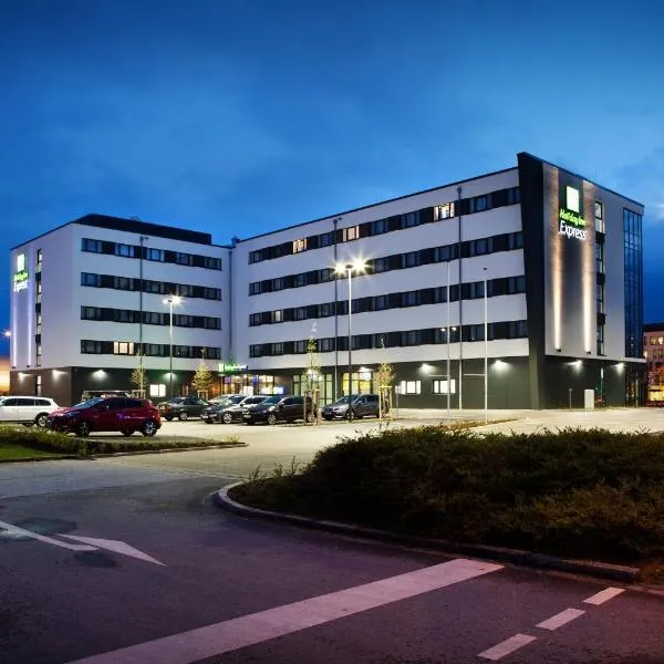 Holiday Inn Express Oberhausen, an IHG Hotel，位于奥伯豪森的酒店