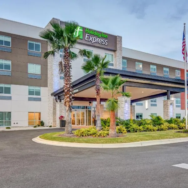 Holiday Inn Express - Fort Walton Beach Central, an IHG Hotel，位于Cinco Bayou的酒店