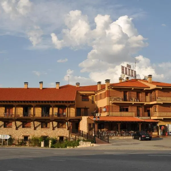 兰加酒店，位于Los Cortos的酒店