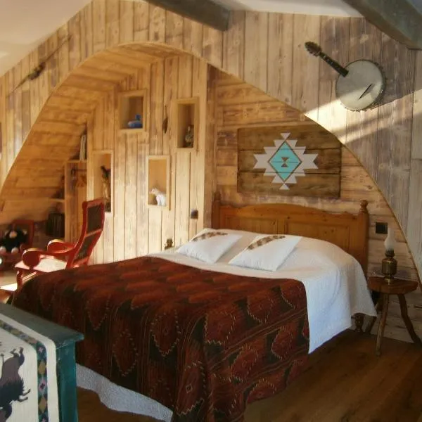 chambre d'hôte atypique "West little ranch" chambre amérindienne，位于Scaër的酒店