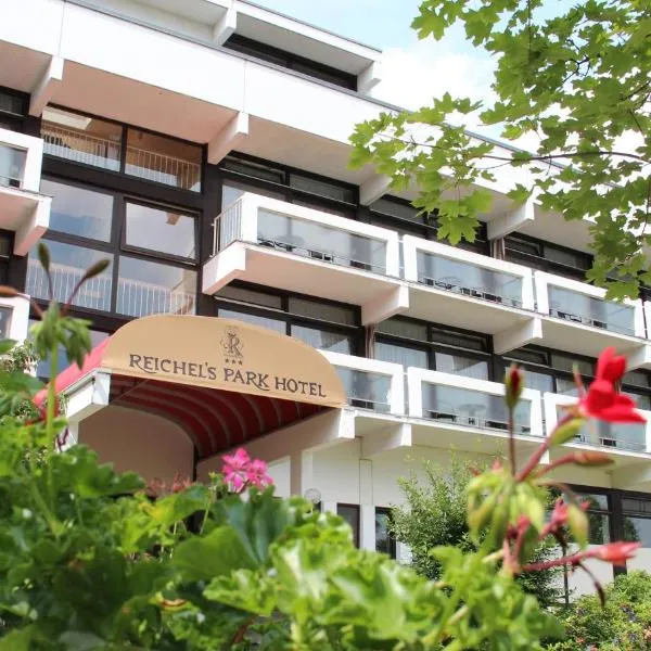 Reichels Parkhotel，位于Baudenbach的酒店