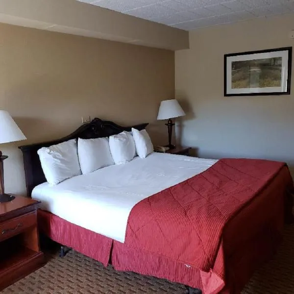 城堡度假酒店，位于Pocono Summit的酒店