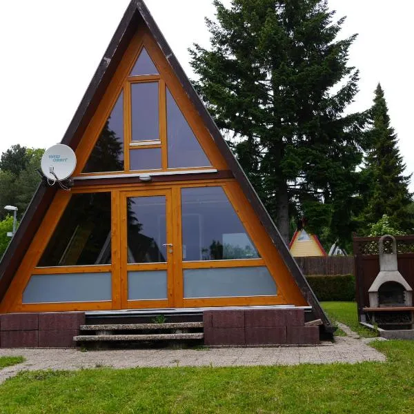 Ferienhaus im Nordschwarzwald - Nurdachhaus in Waldrandlage Haus Florine，位于普福尔茨海姆的酒店