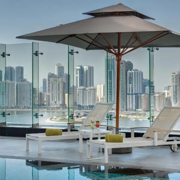 The Act Hotel Sharjah，位于Al Ḩayrah的酒店
