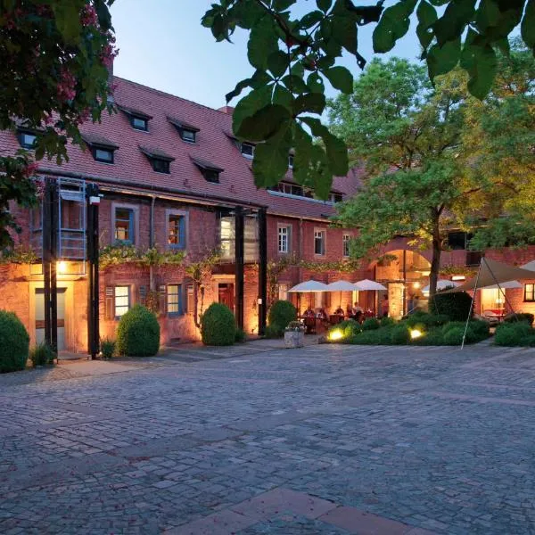 施洛斯伯格穆尔旅馆，位于Wartenberg-Rohrbach的酒店