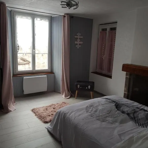 Joli appartement à Murat proche du Lioran Cantal，位于Neussargues-Moissac的酒店