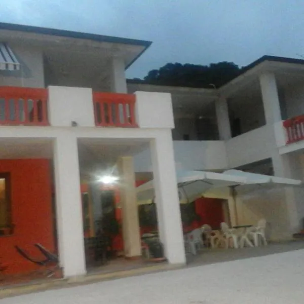 COUNTRY HOUSE SUL BUSSENTO，位于Morigerati的酒店