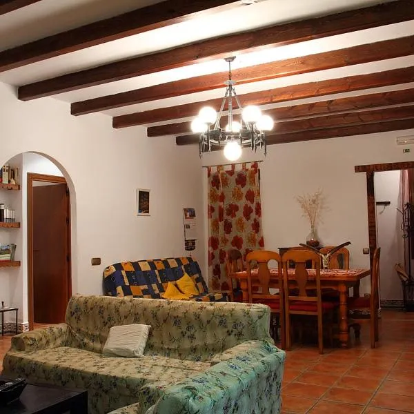 El Hogar de Ardwina，位于Minas de Santa Quiteria的酒店