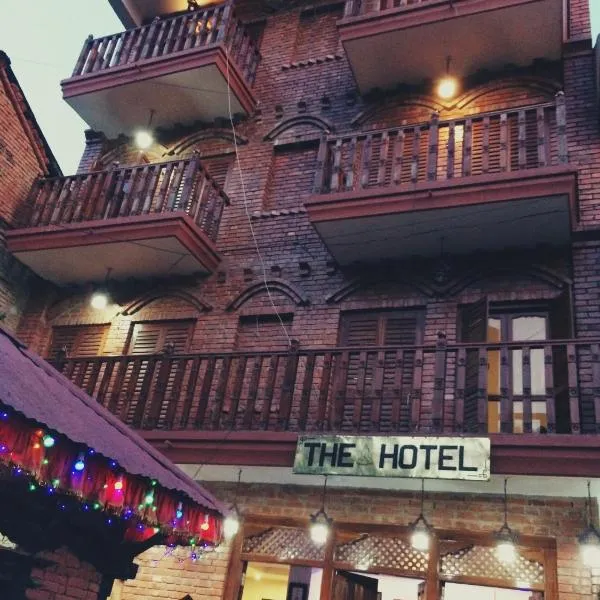 The Hotel，位于Shringa的酒店