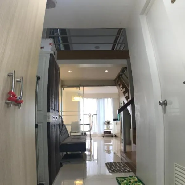 Tagaytay Family vacation condo unit wind residences，位于Calo的酒店