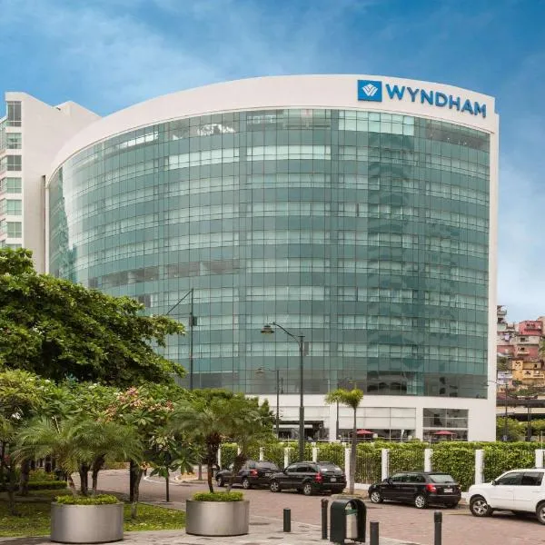 Wyndham Guayaquil, Puerto Santa Ana，位于瓜亚基尔的酒店