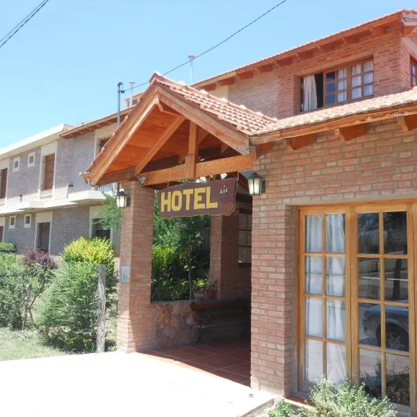 普斯帕德锡拉斯酒店，位于Las Calles的酒店