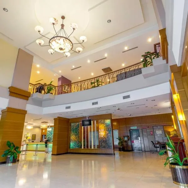 吉隆坡水晶皇冠酒店，位于Kampong Jawa Tengah的酒店