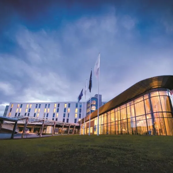 特隆赫姆机场丽笙布鲁酒店，位于Åsen的酒店