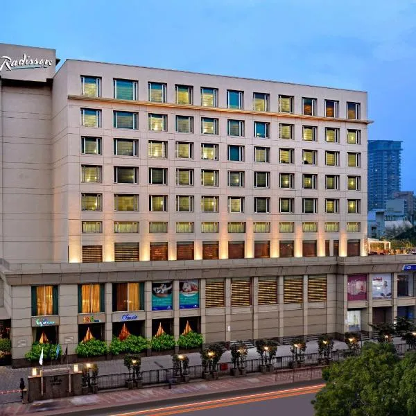 孟买哥熱岗丽笙酒店，位于Borivli的酒店