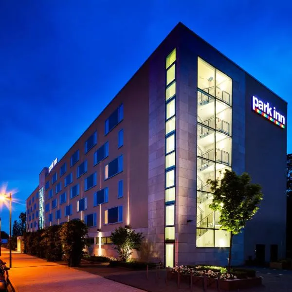 雷迪森弗兰克福特机场公园旅馆，位于德赖艾希的酒店