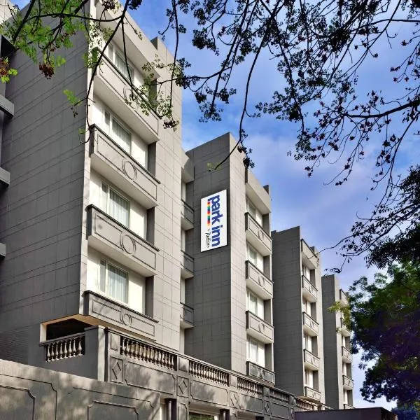 Park Inn by Radisson,South Delhi，位于Chhatarpur的酒店