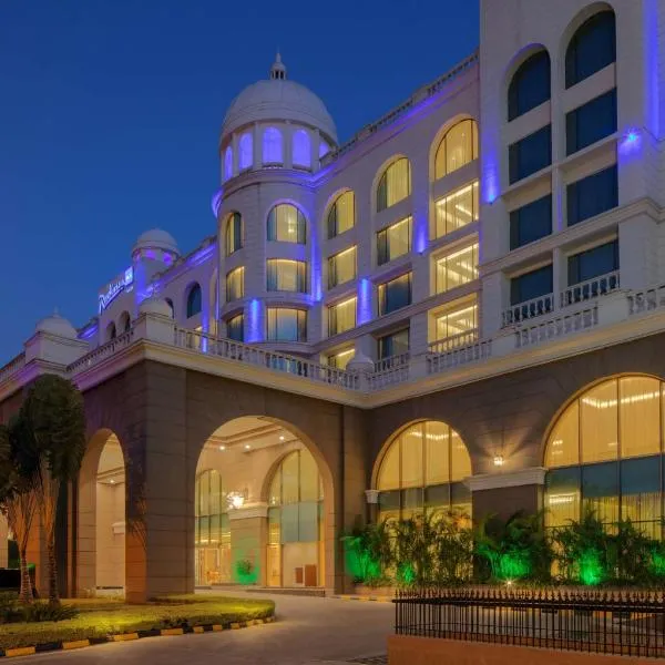 迈索尔丽笙世嘉酒店，位于Chattanahalli的酒店