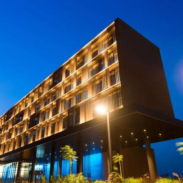 达喀尔迪亚蒂奥丽笙酒店，位于Keur Moussa Mbougane的酒店