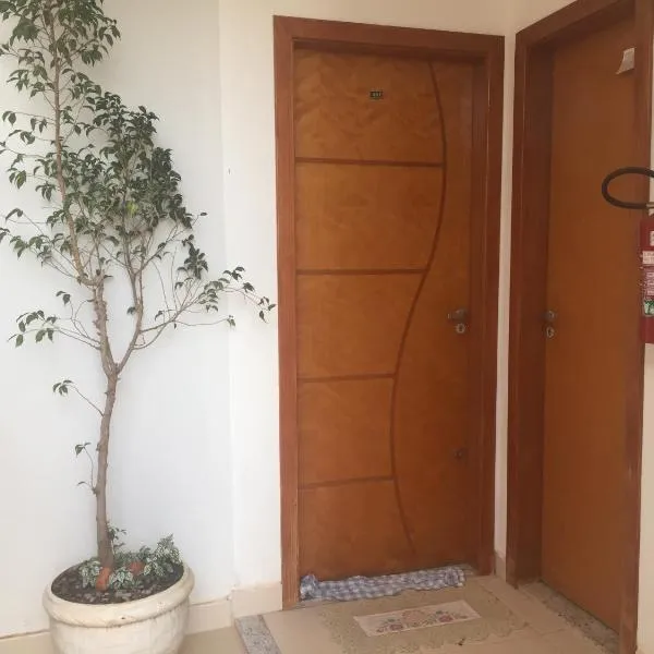 APARTAMENTO ACONCHEGANTE，位于乌贝兰迪亚的酒店