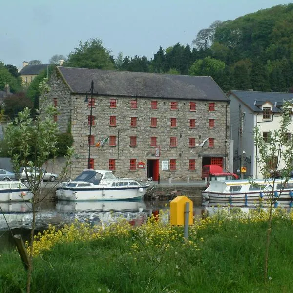 Waterside Guesthouse，位于班克洛迪的酒店