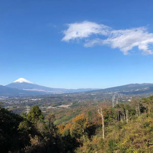 南箱根 熱海 貸切別荘 リゾートハウス バンボー，位于Kannami的酒店