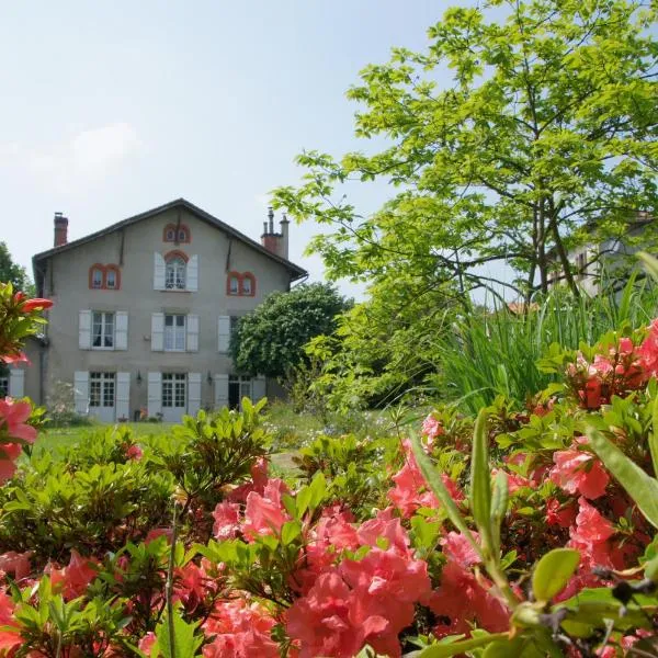 克洛斯德拉缪斯住宿加早餐旅馆，位于圣瑞尼安的酒店