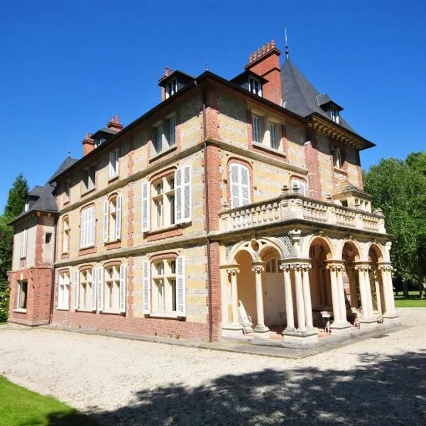 Château de la Bribourdière，位于奥格地区伯夫龙的酒店